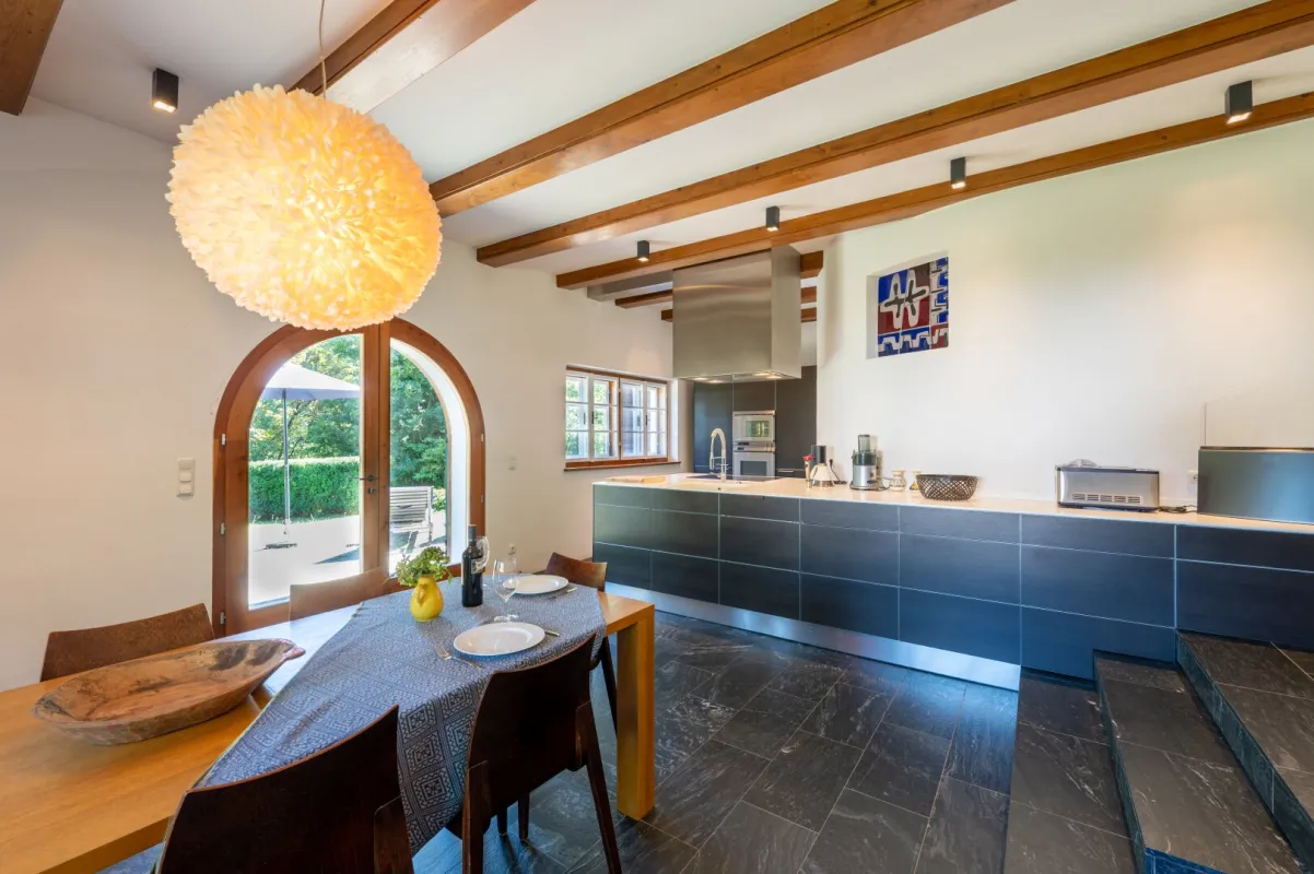 SCHI- und BADEPARADIES | Bezaubernde Landhausvilla am Ossiachersee, nahe der Gerlitzen Talstation - Bild 1