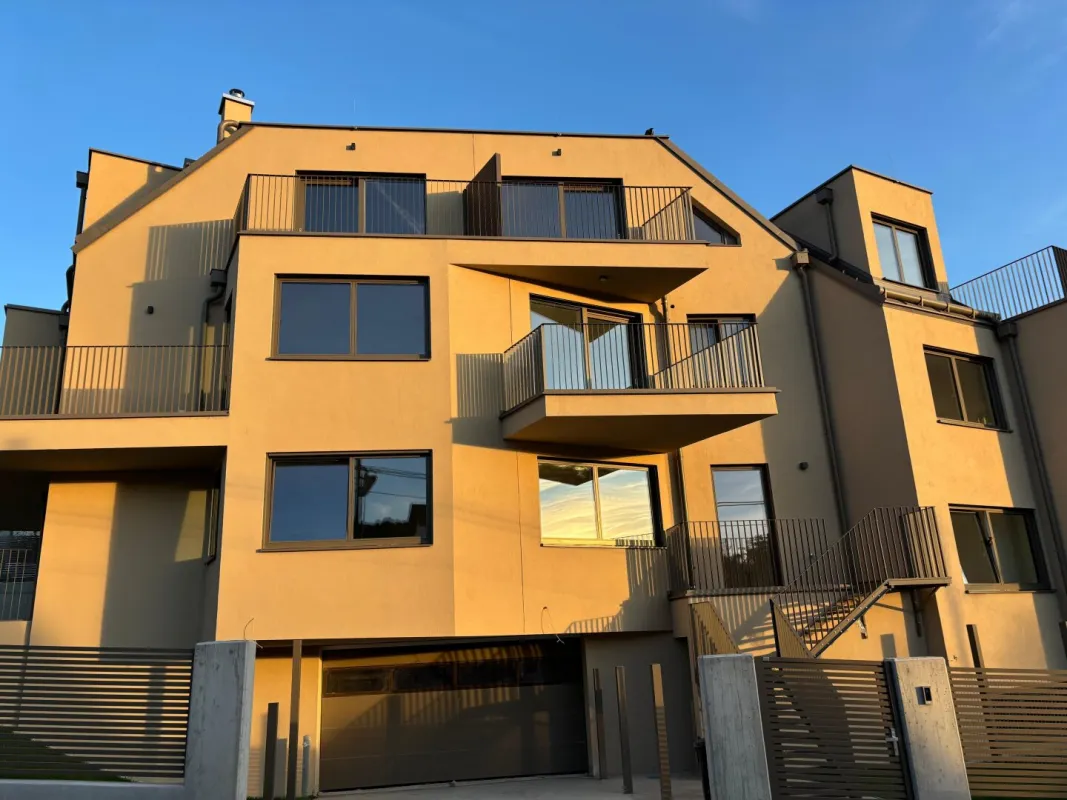 Exklusives Wohnprojekt am Satzberg – moderne Architektur in traumhafter Lage - Bild 1