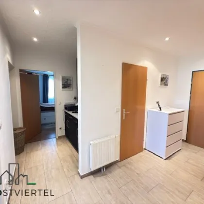 Gepflegte Eigentumswohnung mit Loggia und Tiefgaragenstellplatz! - Bild 3