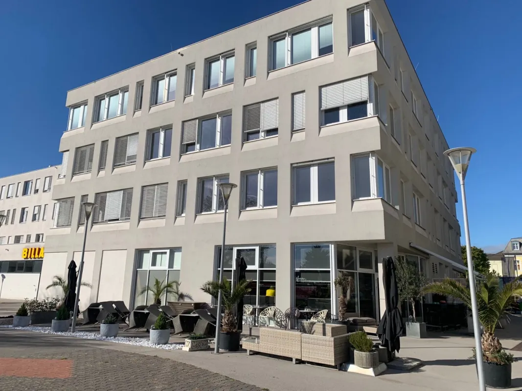 Zentrales Büro Nähe Rathaus - Bild 1