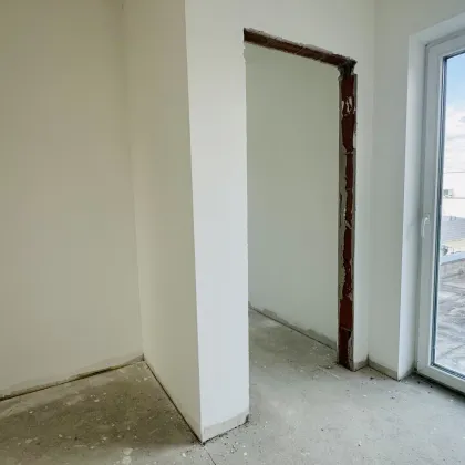 Traumhaftes Einfamilienhaus – Erstbezug mit Garagen! - Bild 3
