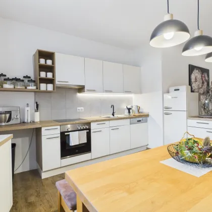 Schöne 3-Zimmer-Wohnung mit 2 Pkw-Abstellplätzen in Uttendorf - Bild 2