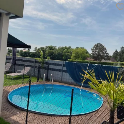 Wohnkomfort zum Wohlfühlen! Einziehen, wohlfühlen, genießen, modernes Wohnen mit Pool & Garten - Bild 2