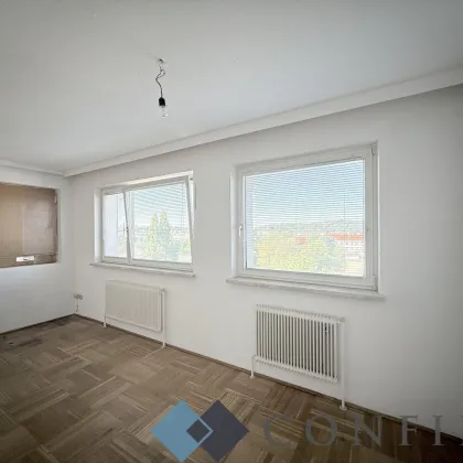 Wohnen nach Wunsch – sanierungsbedürftige 3-Zimmer-Wohnung mit Loggia und Stellplatz - Bild 3