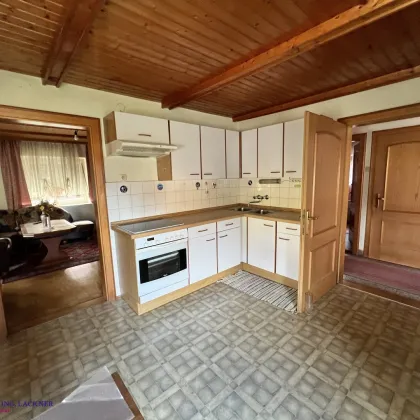 Nettes älteres Haus in ruhiger und sonniger Siedlungslage von Andorf - Bild 3