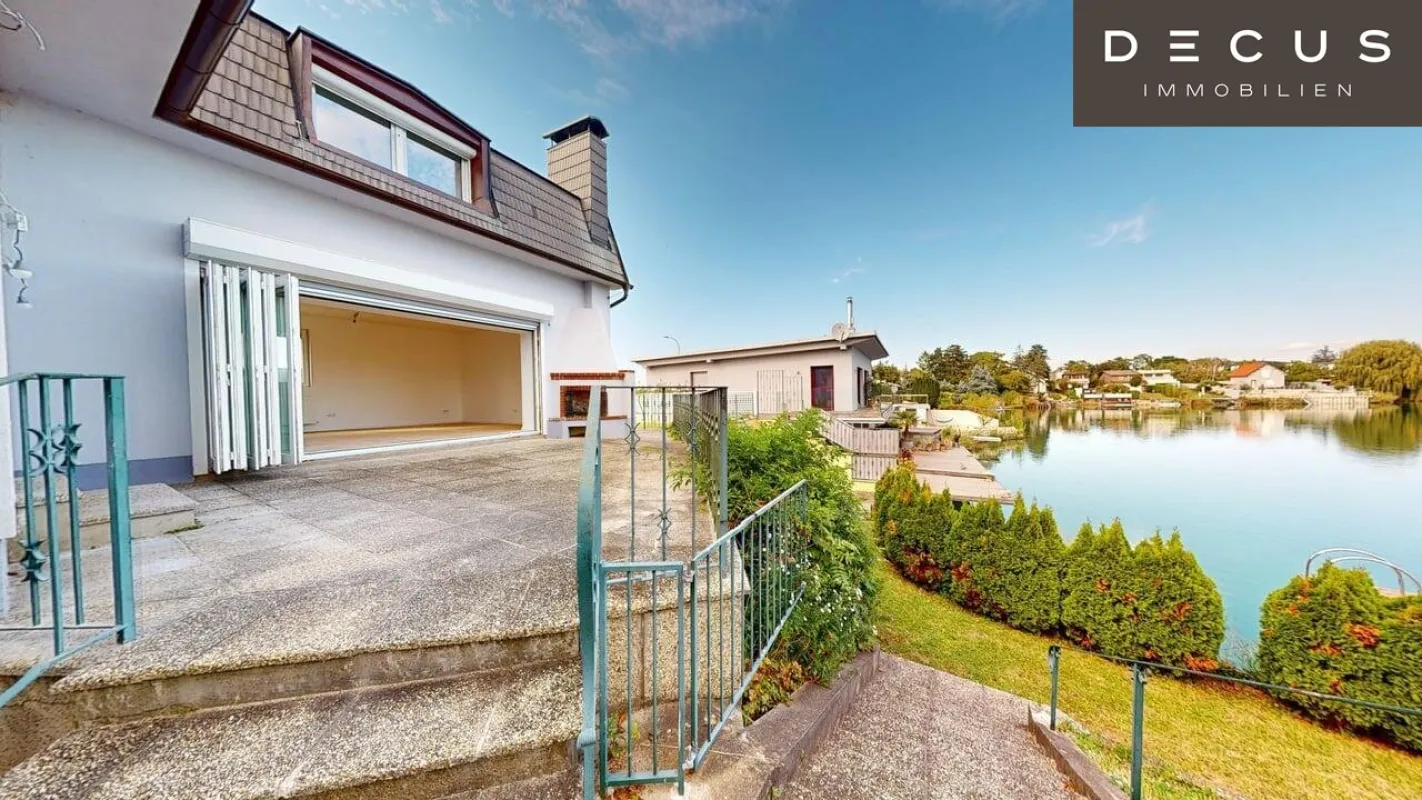 EXKLUSIVES SEEHAUS MIT EIGENEM STEG - Bild 1