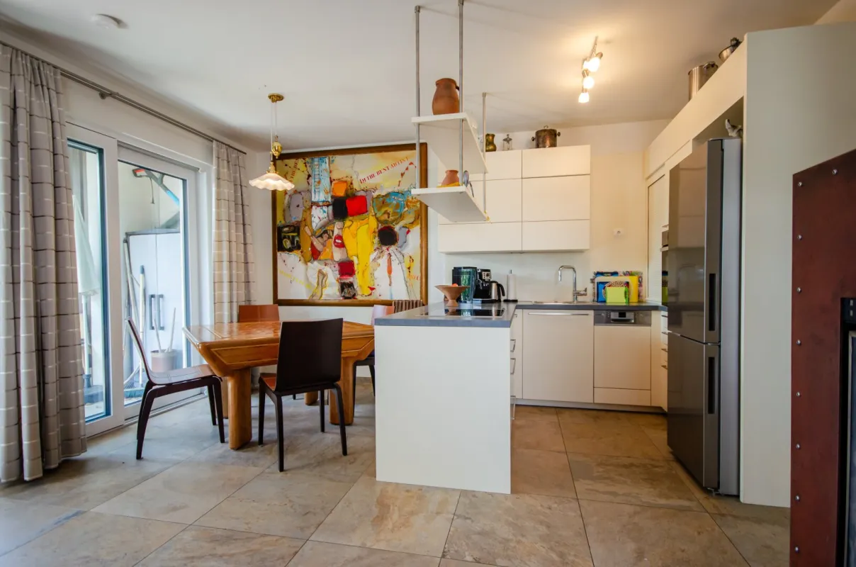 MEHR ALS VIER WÄNDE - EIN ORT ZUM DAHEIMSEIN! - Bild 1