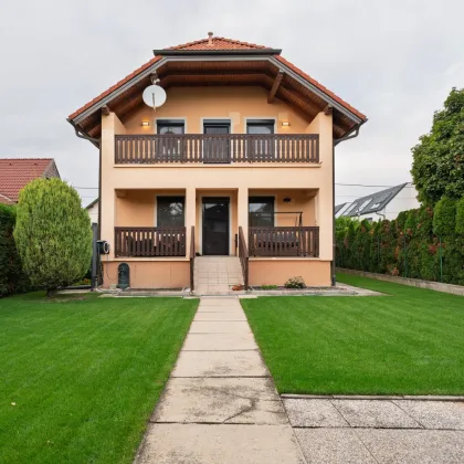Neuwertiges Haus in Ruhelage! *Smarthome *Hochwertig ausgestattet *TOP Lage - Bild 2