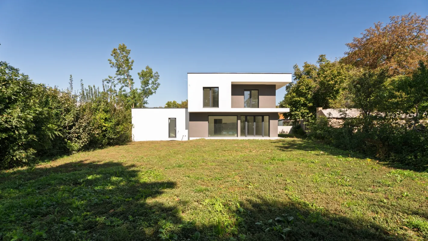 Ruhe, Design & Freiraum – Ihr neues Zuhause in Weikendorf. Belags- oder Schlüsselfertig! - Bild 1