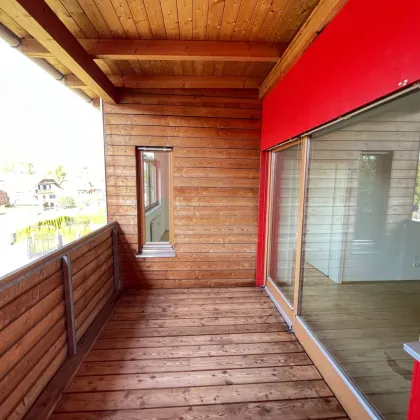 Eigenheim mit traumhaftem Ausblick, 3 Zimmer, große Loggia, Carport, zentrumsnah! - Bild 3