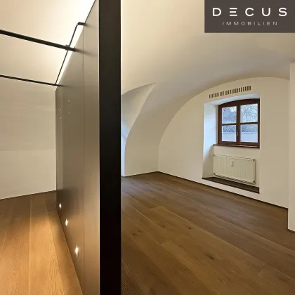| TOP LAGE FÜR IHR BUSINESS  | GESCHÄFTSLOKAL CA. 55,70m²  | 2 RÄUME  | VIELSEITIG NUTZBAR  |  GESCHÄFT, BÜRO ODER STUDIO - Bild 2