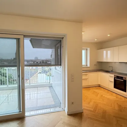 URANIA: 3 Zimmer mit hofseitiger Terrasse in Ruhelage: Luxus pur in Citynähe - Bild 3