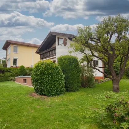 GANZ WIEN UNTER SICH | Eigengrund mit Blick über Wien und charmantem Kleingarten-/Einfamilienhaus am herrlichen HEUBERG - Bild 2