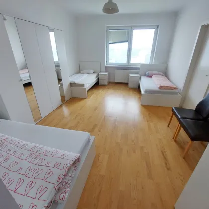 145 m² möblierte 5-Zimmer-Dachterrassenwohnung mit Untervermietrecht bzw. als WG / Arbeiterquartier - Bild 3