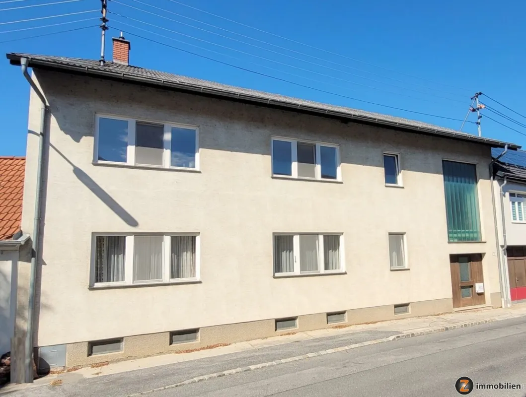 Großzügiges Wohnhaus mit Lift im lebenswerten Lockenhaus! - Bild 1
