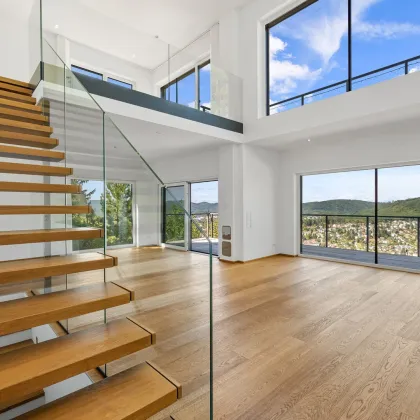 Ihr Traum vom Wohnen im Grünen – Exklusive Villa mit bezauberndem Fernblick - Bild 2