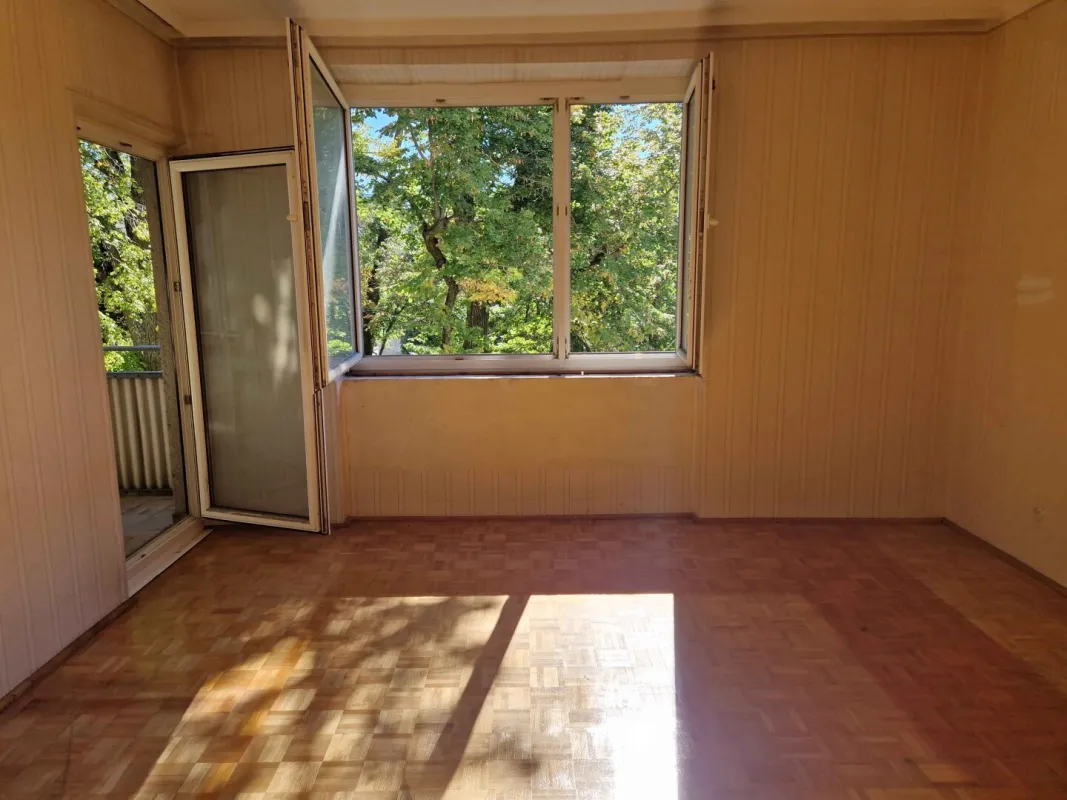 Helle, freundliche 3 Zimmer Wohnung – renovierungsbedürftig - Bild 1