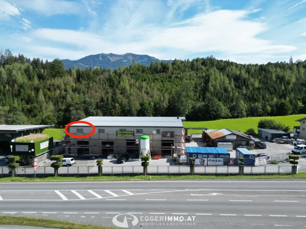 Moderne neubau Büroflächen (auf Wunsch inkl. Dienstwohnung) in Saalfelden / Harham direkt an der B311 zu vermieten - Bild 1