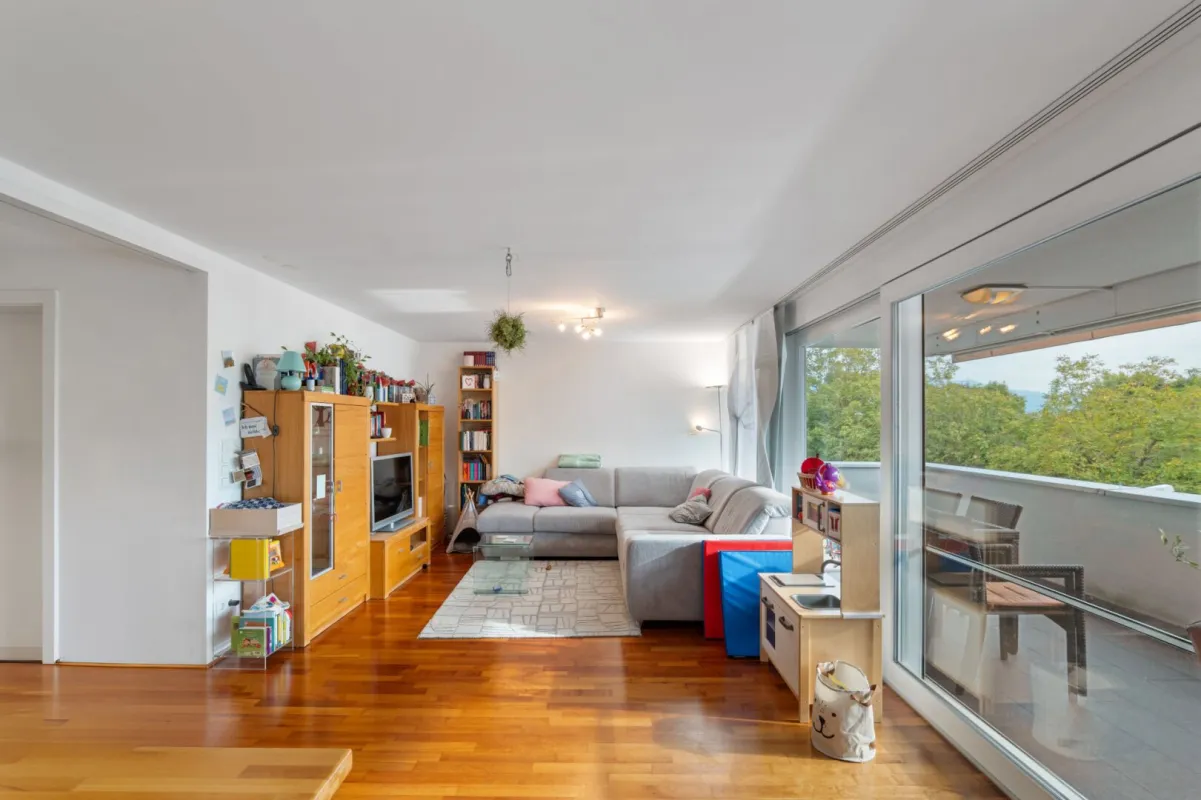 Bregenz: 3-Zimmer-Wohnung mit ca. 80m² Wohnfläche! - Bild 1