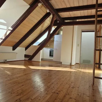 * * Sonnige 3-Zimmer-Wohnung mit Balkon und eigenem Carportplatz in idyllischer Lage! * * - Bild 3