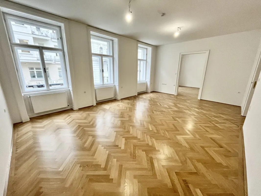 Helles, generalrenoviertes Altbaubüro in ruhiger Lage! - Bild 1