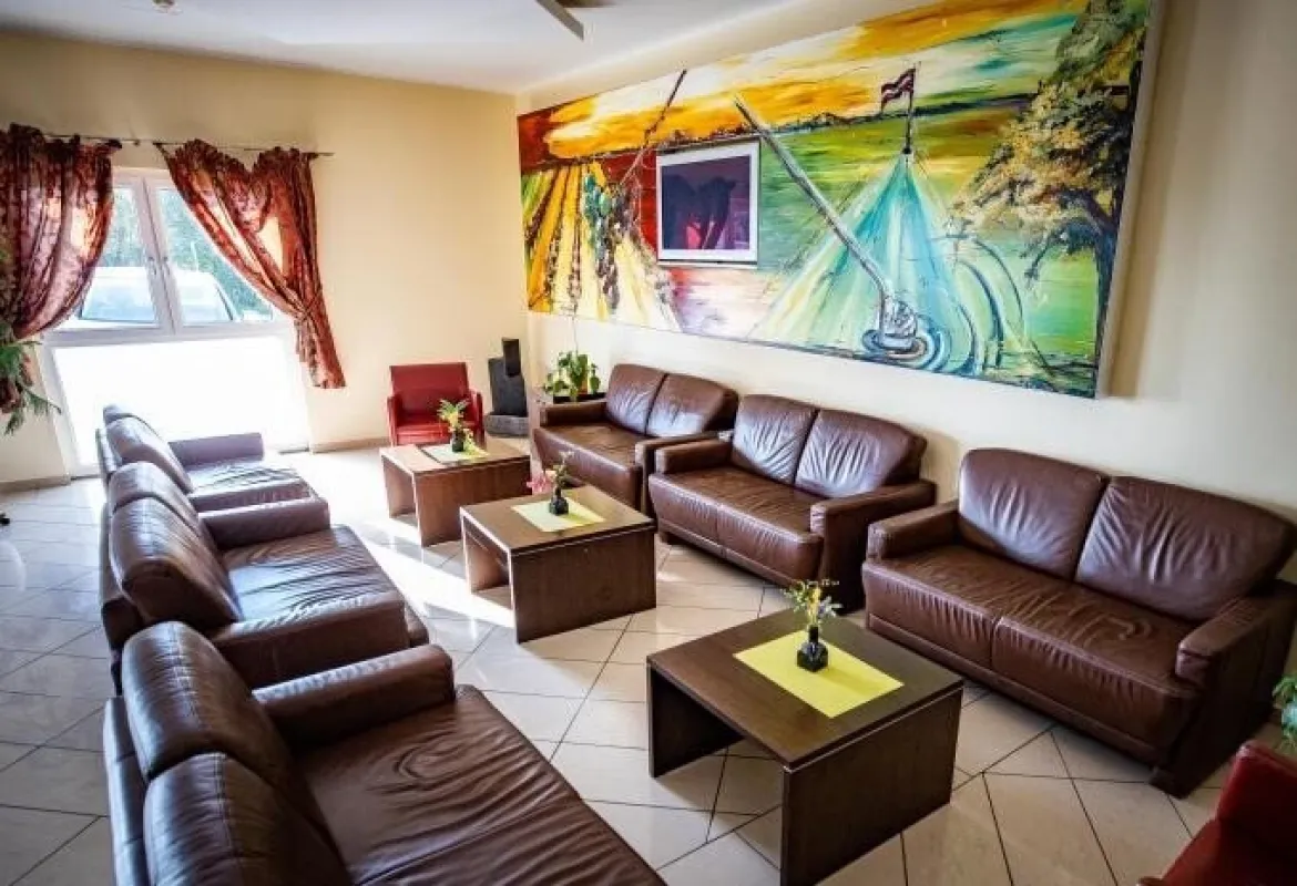 profitable Gastrofläche in Donnerskirchen Neusiedlersee: ca. 430m² Restaurant mit Weinkeller und Terrasse zu mieten! - Bild 1