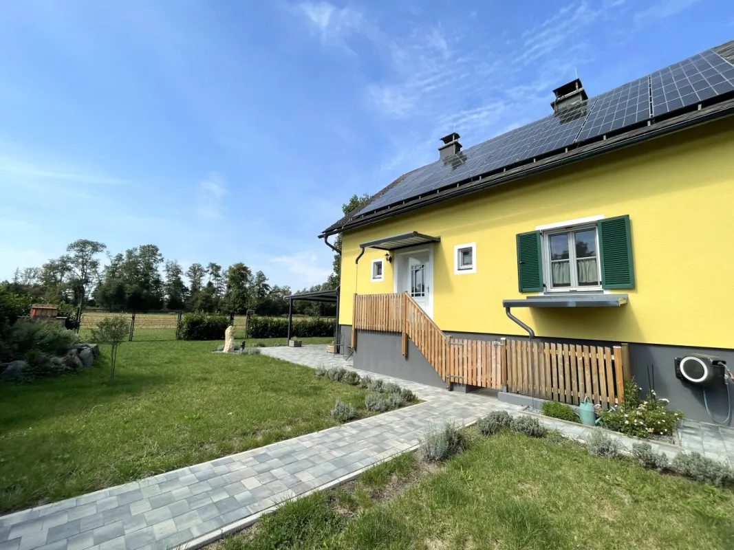 Leben, wo andere Urlaub machen – Wunderschönes, top saniertes Haus  in sonniger Ruhelage! - Bild 1