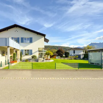 Feldkirch | Großzügiges Haus mit zwei Wohnungen in ruhiger Aussichtslage - Bild 2
