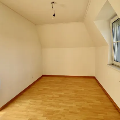 Gute DG Wohnung, 50m² in Baden, bei LKH – Balkon & großer Keller mit ca. 14m² - nur 198.000€! (Kfz-Stellplatz extra) - Bild 3