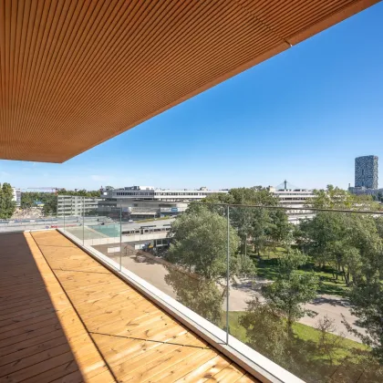 Exklusive 2 Zimmer Erstbezugswohnung inkl. Balkon, Poolnutzung, Fitnessraum & vielen Extras - Projekt Grünblick an der U2! - Bild 2