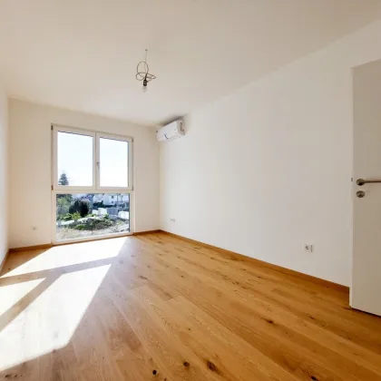 TRAUMHAFTES EINFAMILIENHAUS: ERSTBEZUG IN IDYLISCHER GRÜNLAGE BEIM ROSENHÜGEL! - Bild 3