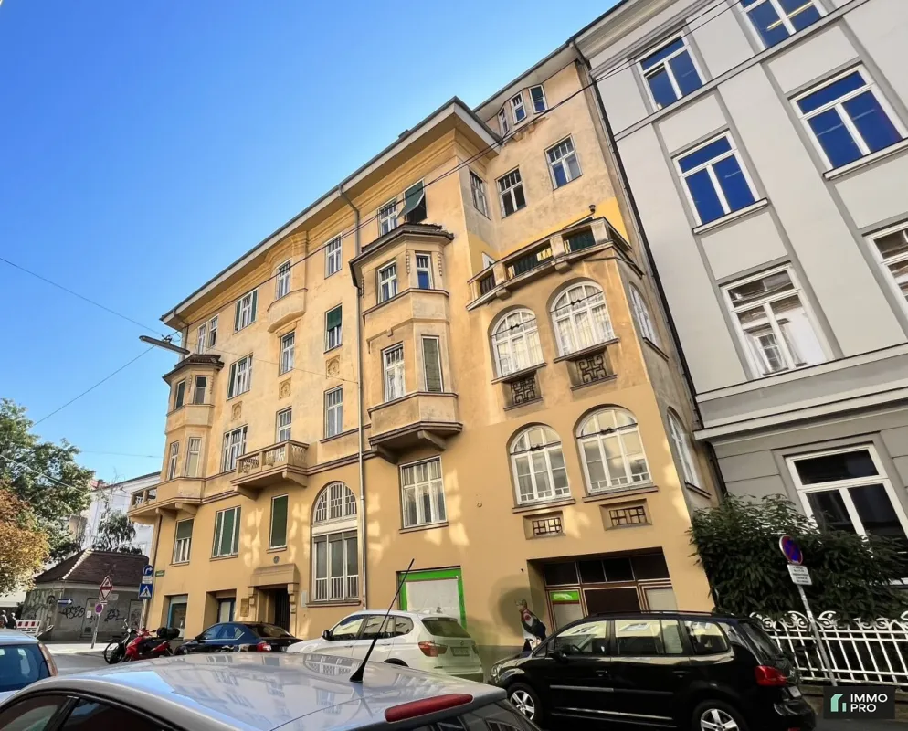 2-Zimmer-Altbauwohnung plus Küche zu vermieten - innere Stadt! - Bild 1