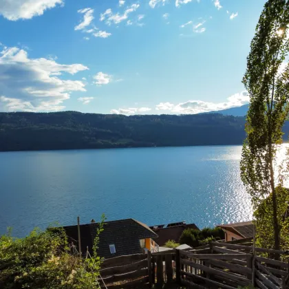 WO TRÄUME WURZELN SCHLAGEN! PREMIUM-BAUGRUNDSTÜCK MIT DER EINZIGARTIGEN NUTZUNGSMÖGLICHKEIT EINES PRIVATEN SEEZUGANGS! PANORAMABLICK ÜBER DEN SEE UND DIE BERGE INKLUSIVE! - Bild 3