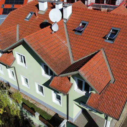 Charmante Dachgeschoßwohnung in Bad Fischau-Brunn - Bild 2