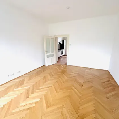 Charmante - 2 Zimmer Altbau-Wohnung, vis-a-vis Park, im 17. Bezirk! - Bild 2