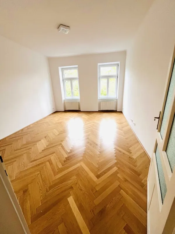 Charmante - 2 Zimmer Altbau-Wohnung, vis-a-vis Park, im 17. Bezirk! - Bild 1