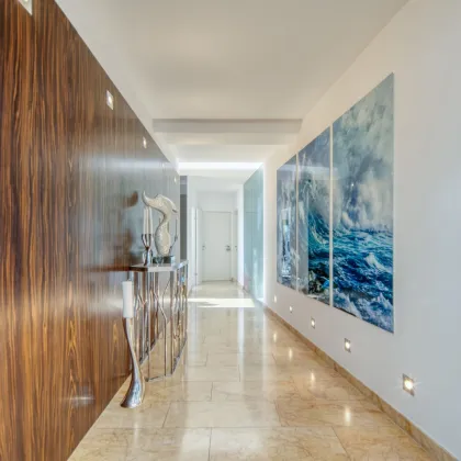 Wiener Luxus neu definiert! Exklusives Panorama-Penthouse im 1. Bezirk - Bild 3