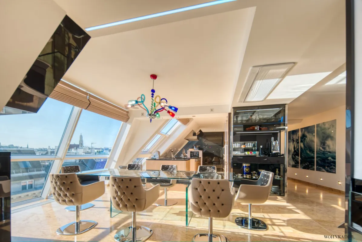 Wiener Luxus neu definiert! Exklusives Panorama-Penthouse im 1. Bezirk - Bild 1