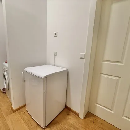***CHARMANTE GARCONIÉRE MIT GRÜNBLICK IN 1160 WIEN - VOLLSANIERT!*** - Bild 3