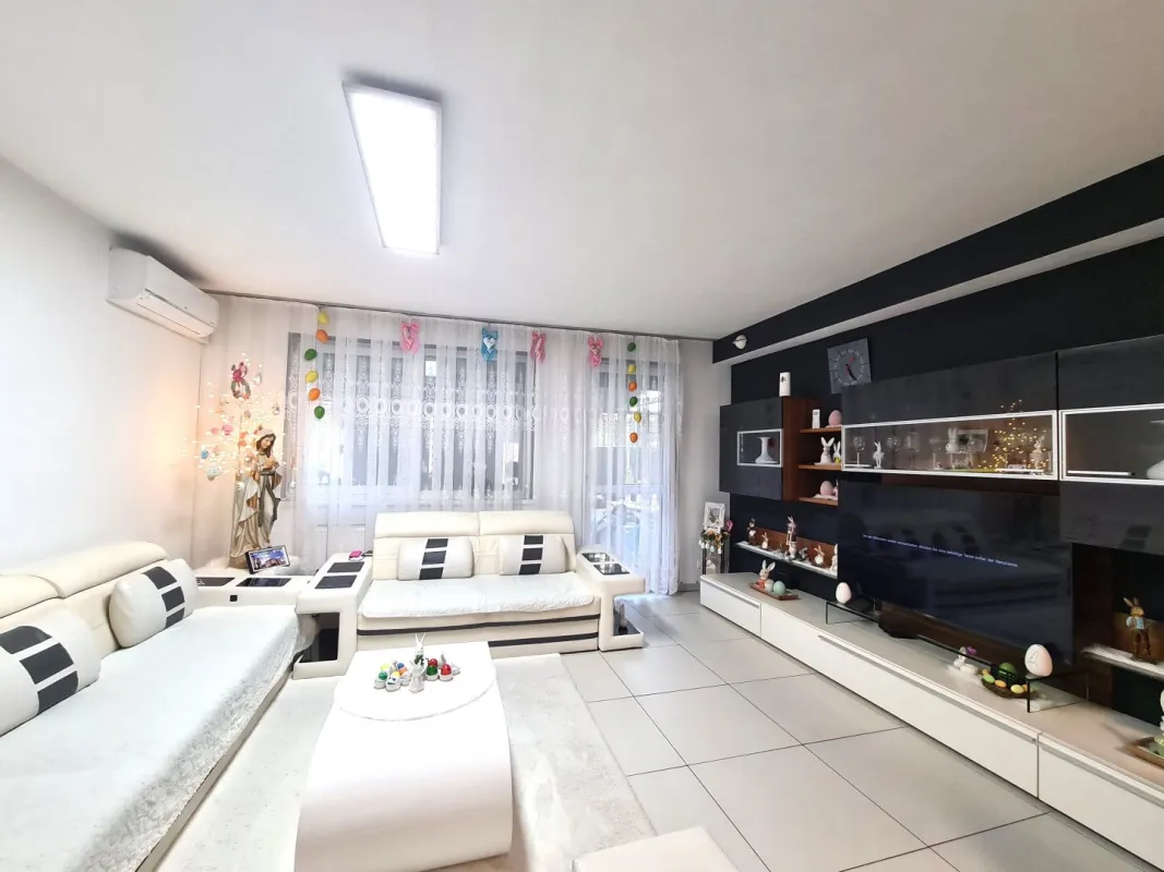 Perfektes Reihenhaus mit Keller! - Bild 1