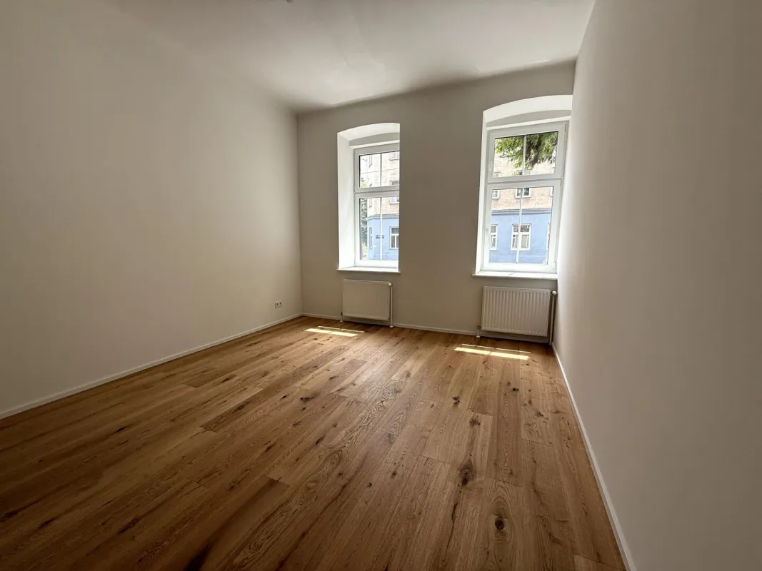 Reduzierter Preis - 2-Zimmer-Altbauwohnung nähe U3 - Bild 1
