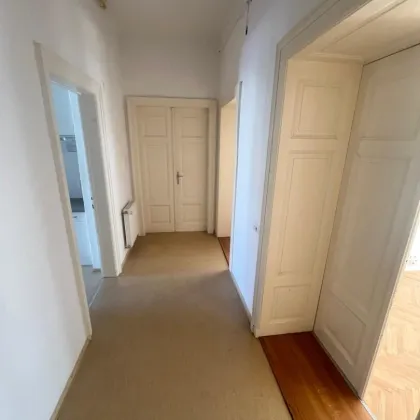 *** Altbauwohn(TRAUM) *** WG-Fähige 3,5 Zimmerwohnung mit zwei Balkone direkt bei der TU Graz zu Vermieten !! Ideal als WG - Bild 3