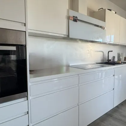 Moderne 3-Zimmerwohnung mit Ballkon und Stellplatz - Bild 2