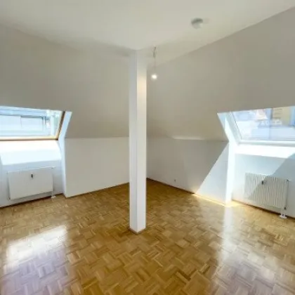 *145m² 4 Zimmer Wohnung mit Klimaanlage WG-tauglich und Familienfreundlich - Nähe Schlossberg* - Bild 3