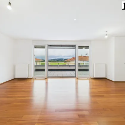 Ankommen und genießen. Traumhafte 4-Zimmer Wohnung mit herrlichem Ausblick - Bild 2