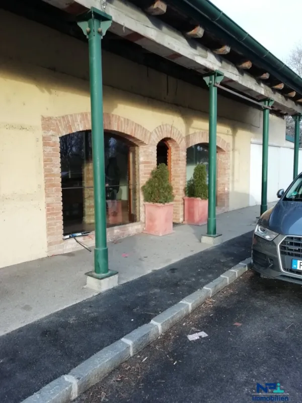 Geschäftslokal in Frequenzlage mit großer Auslage - Bild 1