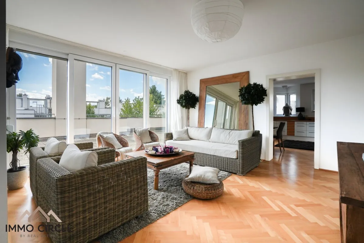 Stilvolle 118 m² Dachgeschoßwohnung mit 65 m² Panoramaterrasse in Graz-St. Peter! - Bild 1