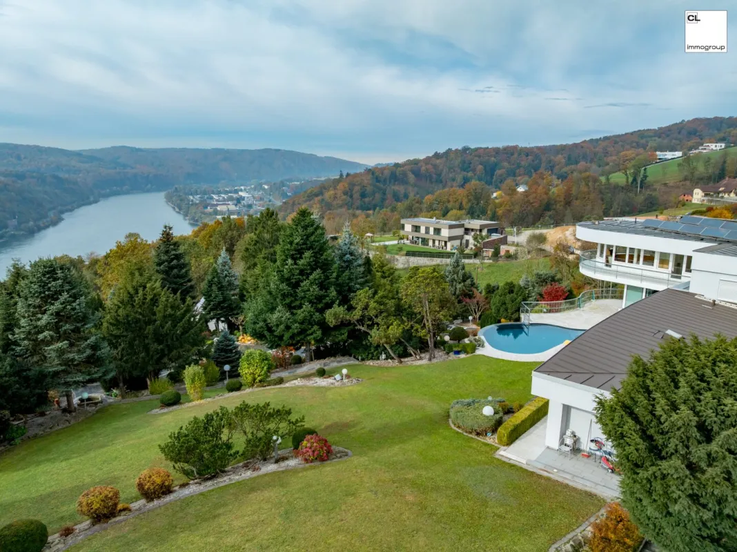 Linz - Pöstlingberg - Bestlage!  Einzigartiges Ensemble mit liebevoll gepflegter Gartenanlage und berühmter Architektenvilla - Bild 1