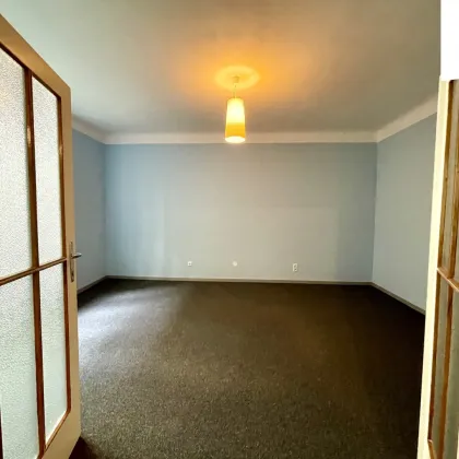 Stadtnah wohnen, ruhig genießen – charmante 3-Zimmer-Wohnung im grünen Innenhof - Bild 2