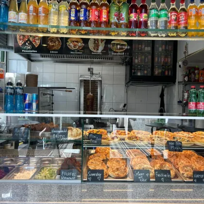 Imbiss in 1090 Wien – modernisiert und sofort verfügbar für nur 985,32 €! - Bild 3